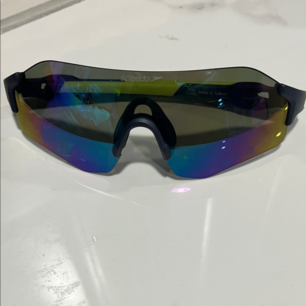 Sunglasses kids boys Speedo Black Sunglasses with Mirrored Lenses